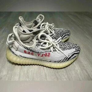 ADIDAS‎ YEEZY BOOST 350 V2 KANYE WEST ZEBRA  BLACK BELUGA SESAME size 6.5